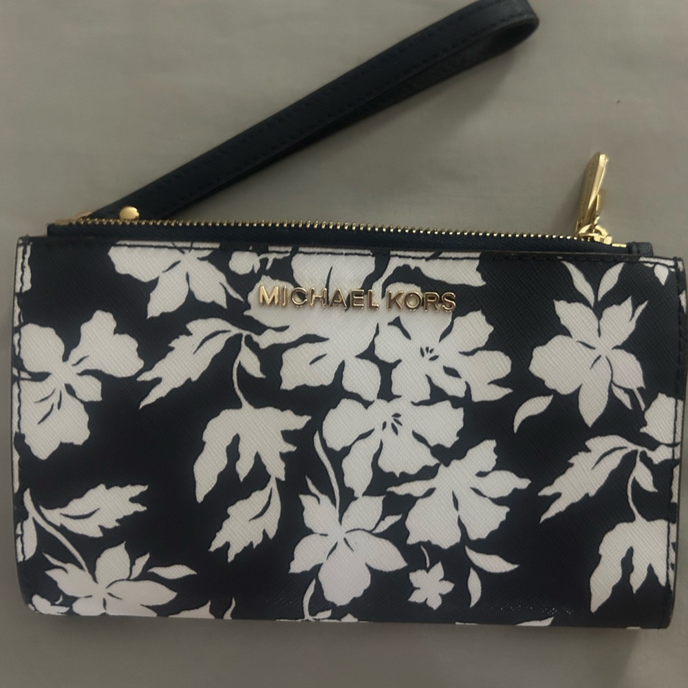 Michael Kors Navy and White Floral Wristlet